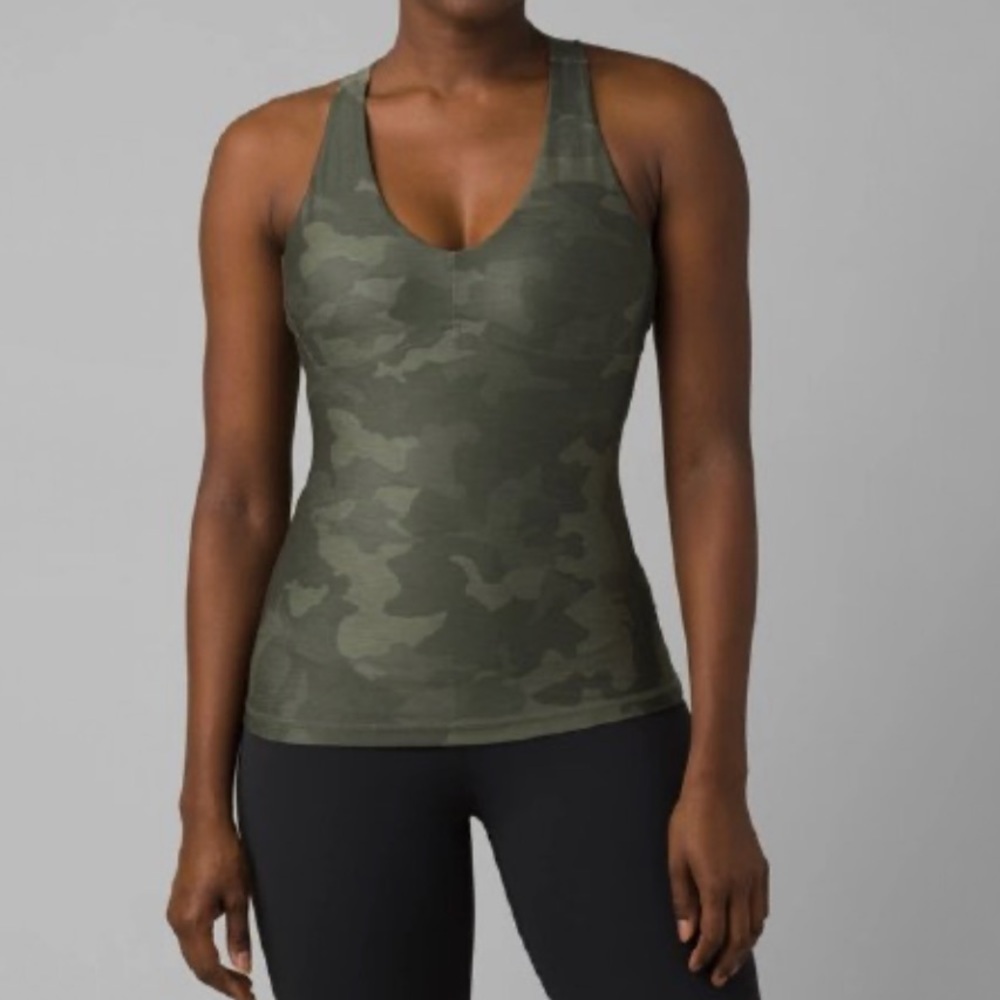 NWT Prana Layna Cross Back Bra Tank Top in Sage Green Camo